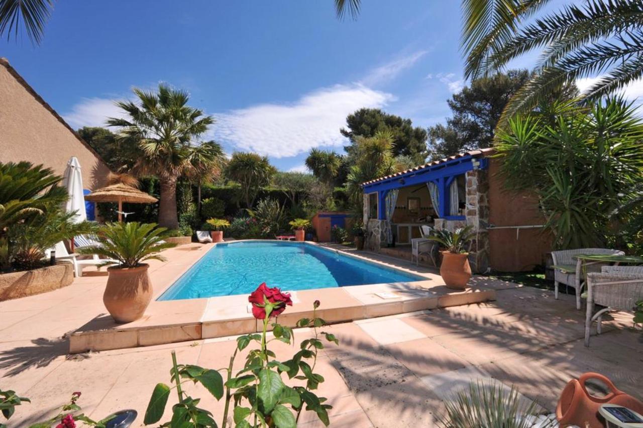 Avec Piscine Privee A Villa
